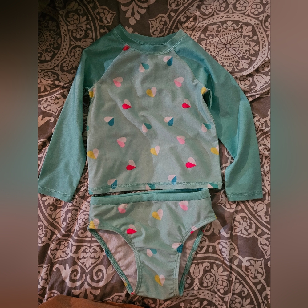 Cat & Jack 3T childs 2 piece swimsuit